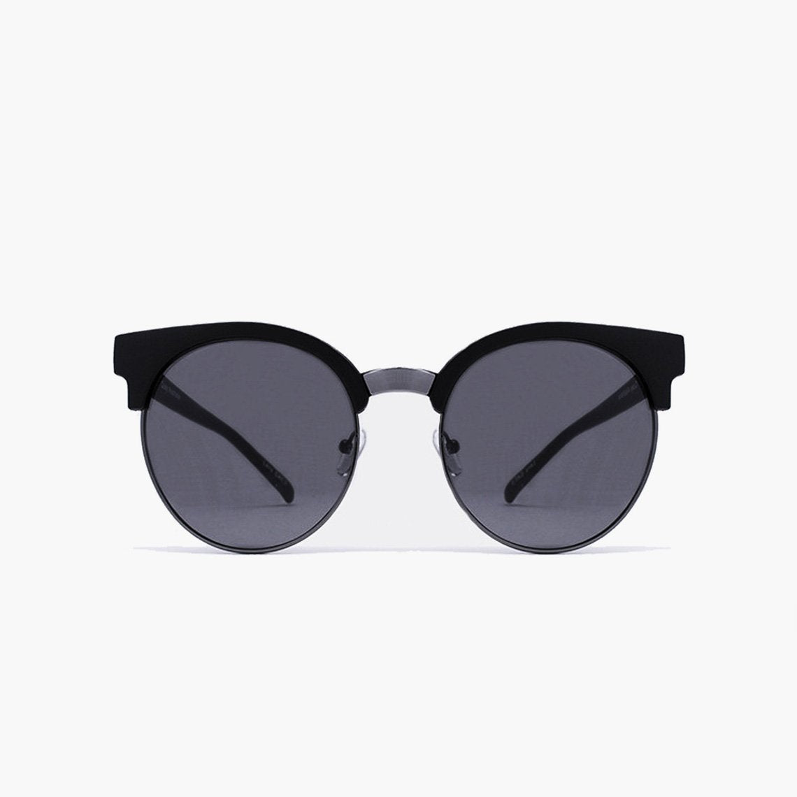 Burberry Eyeglasses Look